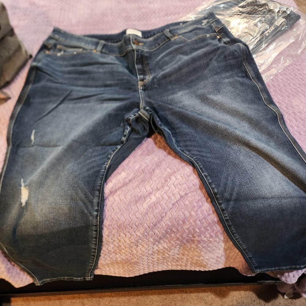 Distressed Jeans 28S